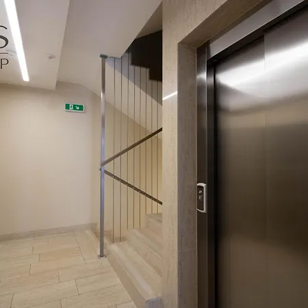 Daire Ekskluzywny W Centrum, Balkon